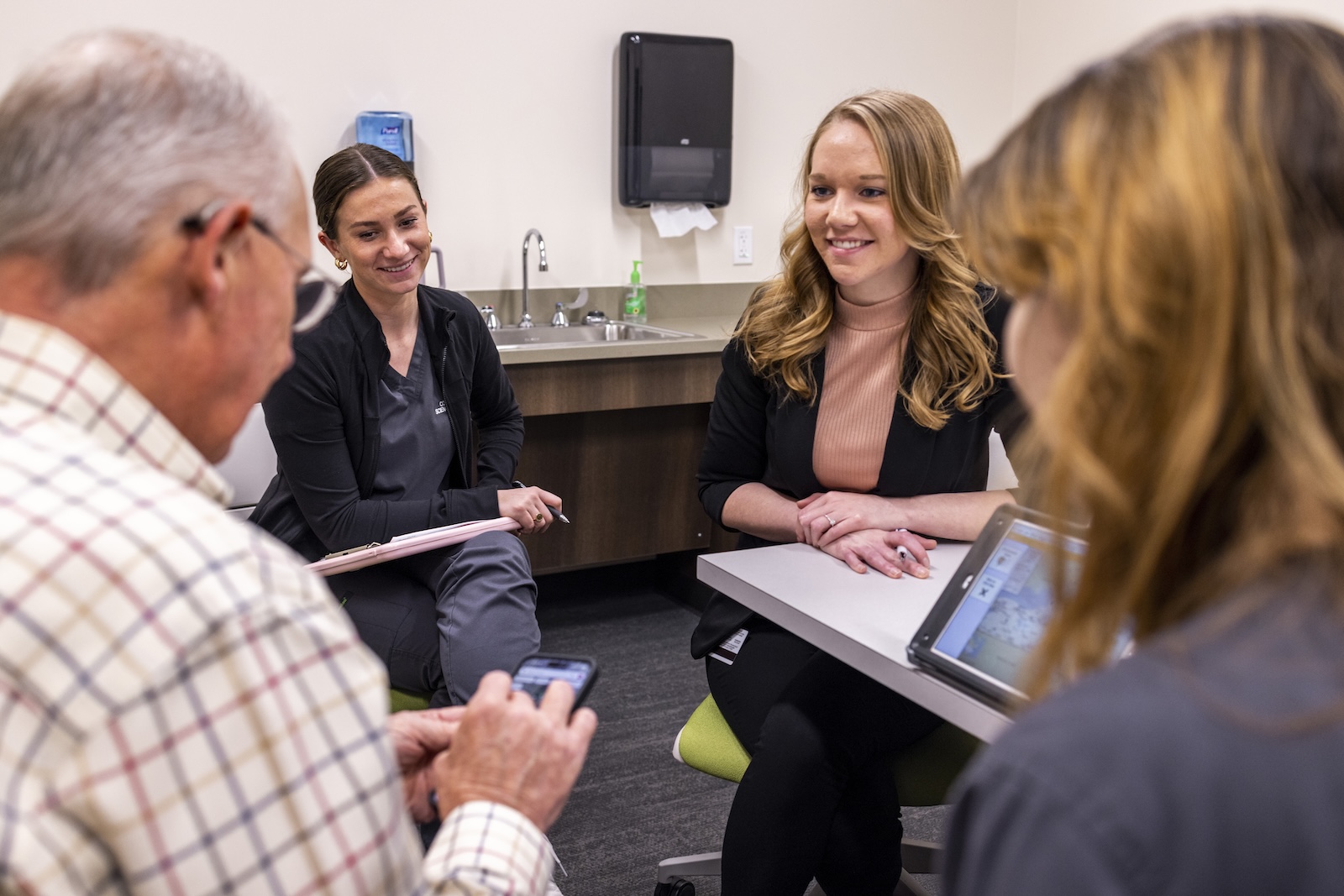 Baylor SLP Student in the Clinic