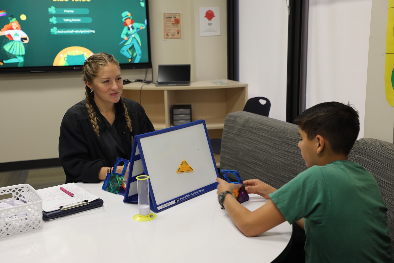 Baylor SLP Student in the Clinic