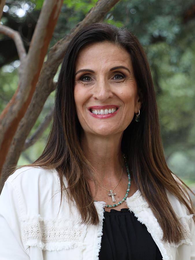 Nicole Niessen Headshot