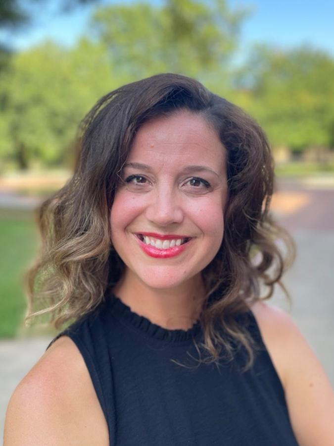 Allie Vickers Headshot
